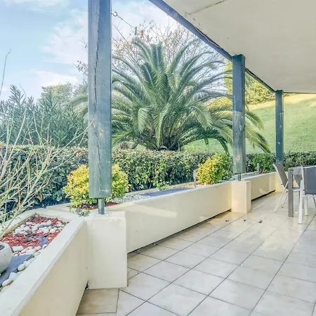 Bel Renove Avec Terrasse Et Parking A St Jean De Luz - Fr-1-4-499 Apartment